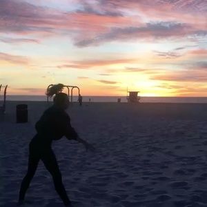 Meet your Posher, Chenoa